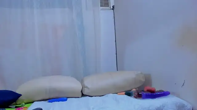 Maturealiciaray online show from November 18, 4:50 am