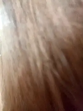 zuzuuLy online show from October 21, 3:24 pm