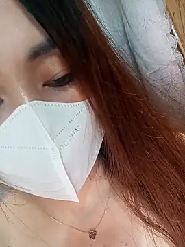 zuzuuLy online show from October 25, 4:02 pm