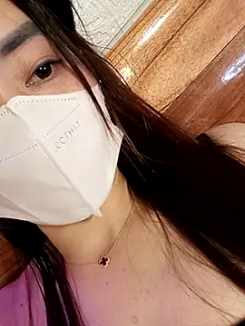 zuzuuLy online show from November 4, 6:56 am