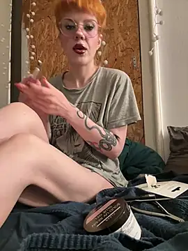 tacodeluxxxe online show from July 19, 2:48 am