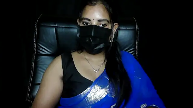 Snapshot of Anusree-Sexy chatting on June 22, 5:32 pm Anusree-Sexy online show from June 22, 5:32 pm