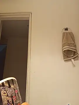 ValeNiitaLuv online show from December 21, 9:55 pm