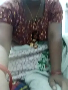 Snapshot of TeluguCuplehyd chatting on February 24, 6:22 am TeluguCuplehyd online show from February 24, 6:22 am