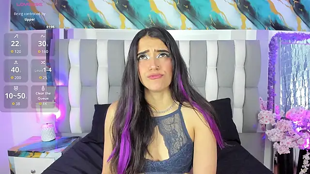 IsaDiiaz online show from March 27, 4:29 am