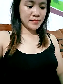 Norah-h online show from October 19, 2:18 pm