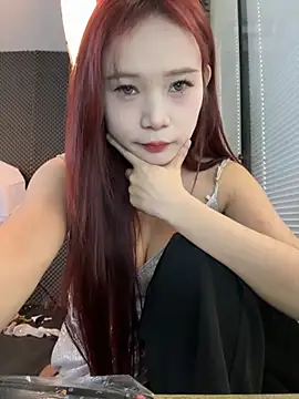 Snapshot of YY-27 chatting on November 17, 4:29 am YY-27 online show from November 17, 4:29 am