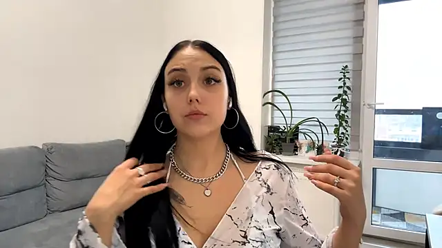 Snapshot of KelsiKier chatting on October 4, 8:23 am KelsiKier online show from October 4, 8:23 am