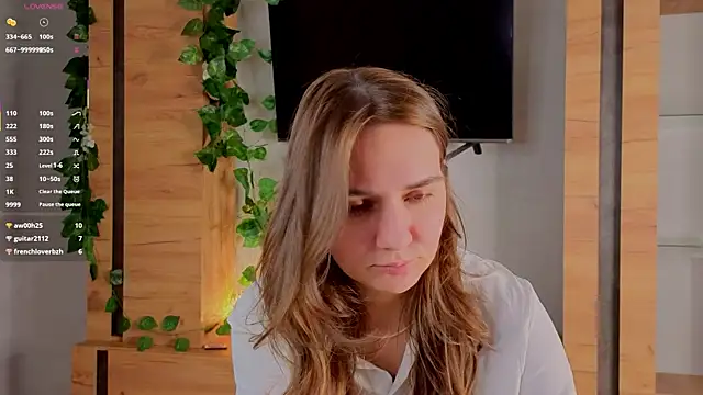 TiffanyBrooklin online show from September 26, 3:16 pm