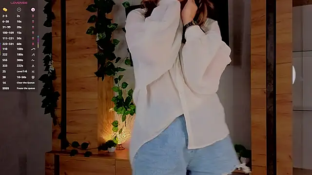 TiffanyBrooklin online show from September 27, 3:06 pm