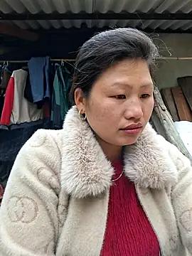 diamond-- online show from February 17, 12:51 am