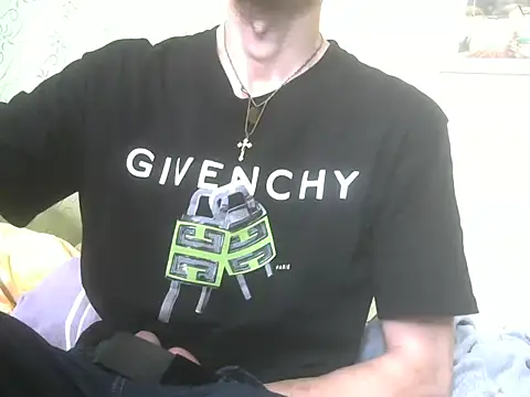 Snapshot of oksiukas chatting on September 29, 11:37 am oksiukas online show from September 29, 11:37 am