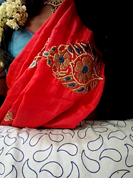 jasminetaml online show from November 3, 7:20 am