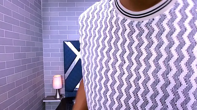 marcus hans  online show from November 24, 7:24 pm