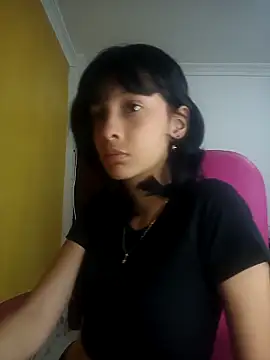 xoxo milk online show from October 20, 5:35 pm