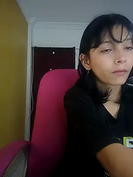 xoxo milk online show from November 7, 7:47 pm