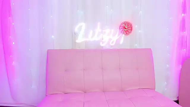 Pink1  online show from October 9, 6:39 pm