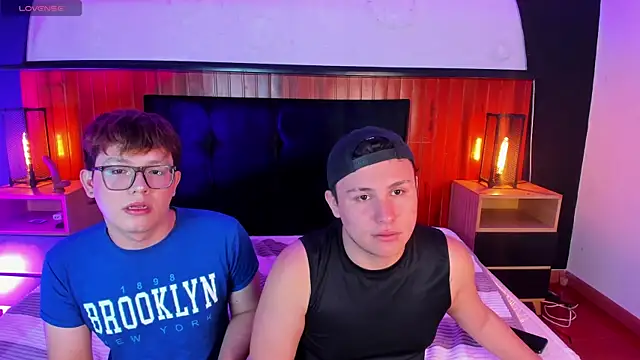 Boy2Boy Aheat online show from September 26, 8:46 pm