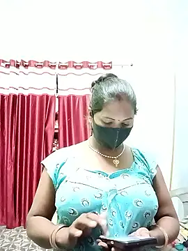 School medam online show from October 26, 10:47 pm