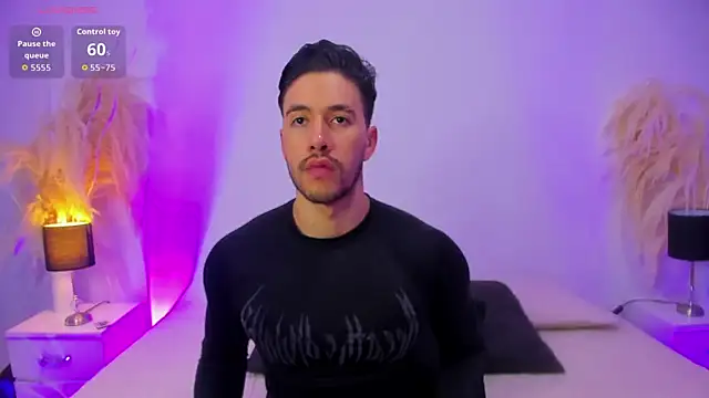 Snapshot of evansopry chatting on October 8, 8:28 pm evansopry online show from October 8, 8:28 pm