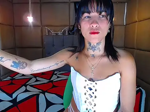 LiaGill online show from October 7, 1:47 am
