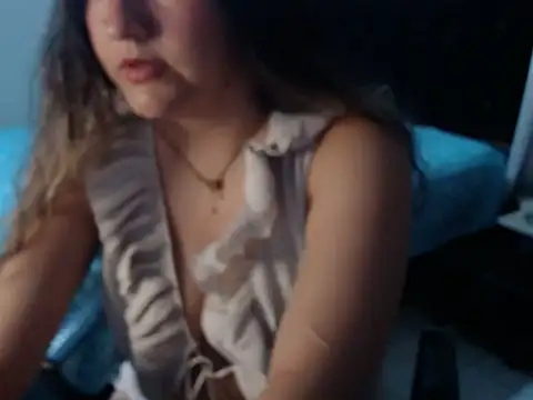 hilarymilky online show from October 5, 2:21 am