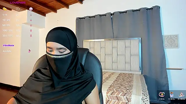 kalila latif online show from November 14, 2:43 am