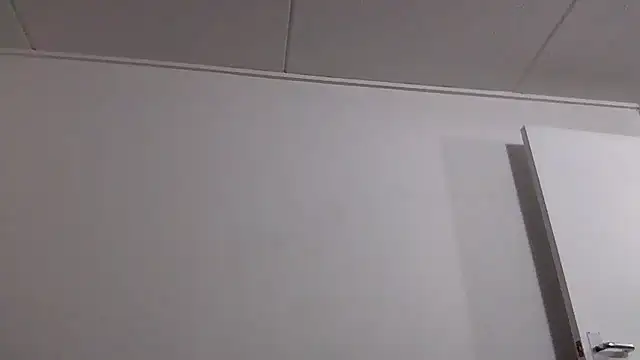 Snapshot of GymKing99 chatting on November 5, 7:58 pm GymKing99 online show from November 5, 7:58 pm