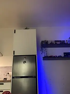 alessiobaz online show from April 3, 7:23 pm