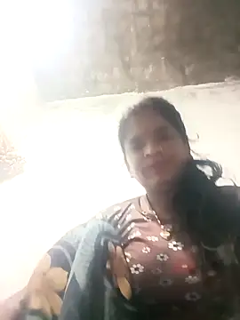 Snapshot of Cuty_prathna chatting on October 1, 11:55 pm Cuty prathna online show from October 1, 11:55 pm