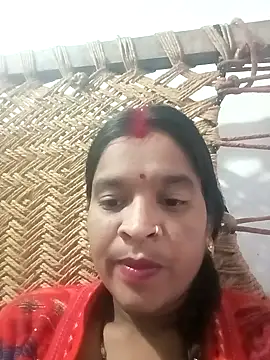 Snapshot of Cuty_prathna chatting on October 28, 11:47 am Cuty prathna online show from October 28, 11:47 am