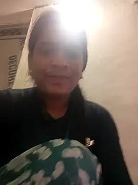 Snapshot of Cuty_prathna chatting on October 30, 2:07 pm Cuty prathna online show from October 30, 2:07 pm