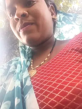 Snapshot of Cuty_prathna chatting on November 22, 7:51 am Cuty prathna online show from November 22, 7:51 am