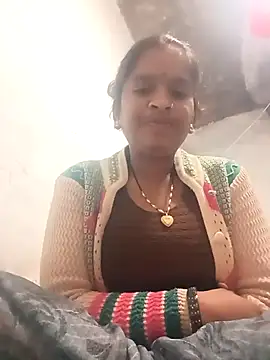 Snapshot of Cuty_prathna chatting on November 27, 1:18 am Cuty prathna online show from November 27, 1:18 am