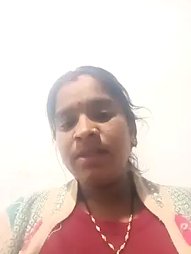 Snapshot of Cuty_prathna chatting on November 29, 12:19 pm Cuty prathna online show from November 29, 12:19 pm