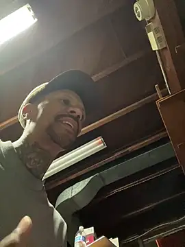 smuckle899 online show from March 10, 1:43 am