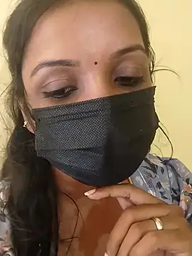 Snapshot of Tamil_Swathi chatting on July 19, 10:52 am Tamil Swathi online show from July 19, 10:52 am