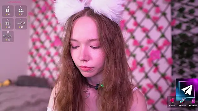 Polly Meowww online show from October 4, 8:07 pm