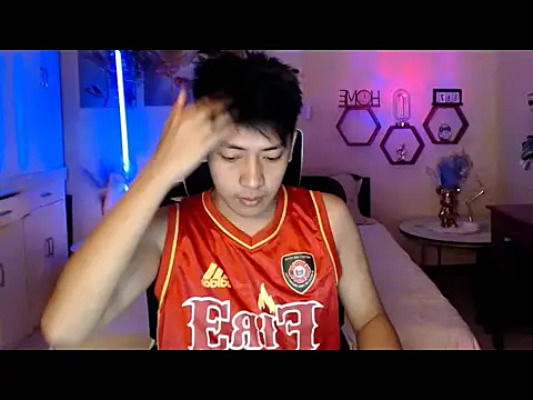 niel cumshow online show from February 17, 9:10 pm