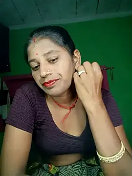 Hot bhomihh4 online show from October 2, 7:21 pm
