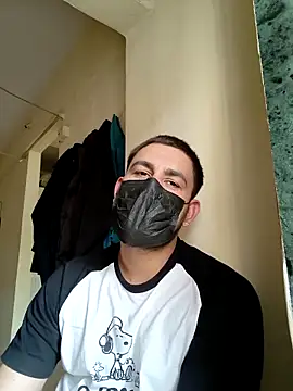 Snapshot of Punjabi27 chatting on November 19, 9:31 am Punjabi27 online show from November 19, 9:31 am