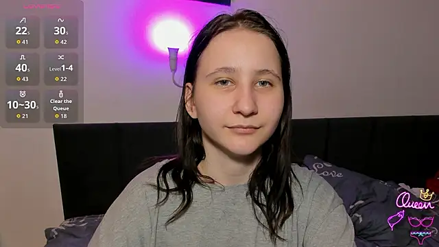 ChristinaFivePlus online show from March 23, 4:00 pm