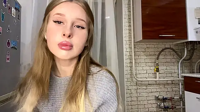 JennyKrinsen online show from September 28, 8:14 pm