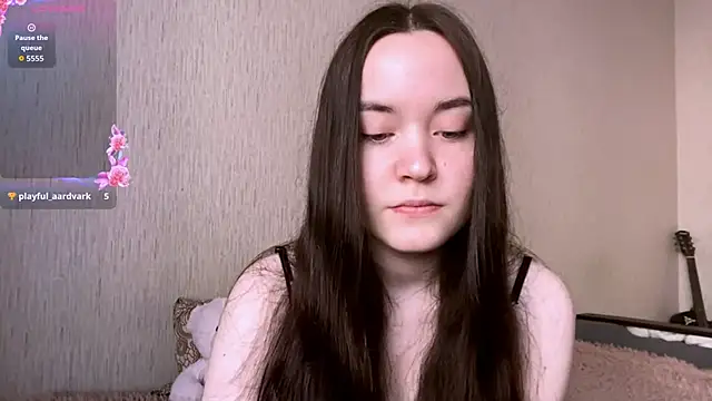 VividSienna online show from March 29, 4:01 am