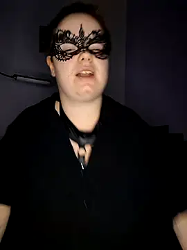 Snapshot of Katy2323 chatting on October 13, 7:14 pm Katy2323 online show from October 13, 7:14 pm