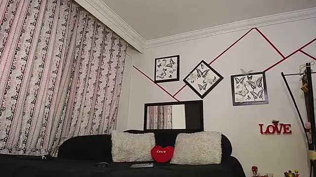 Violetta afrodit online show from November 6, 3:35 pm