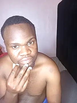 Snapshot of champee1313 chatting on September 22, 12:07 pm champee1313 online show from September 22, 12:07 pm