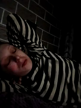 Ponka2011 online show from November 9, 1:04 am