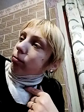 Ponka2011 online show from November 24, 6:46 am