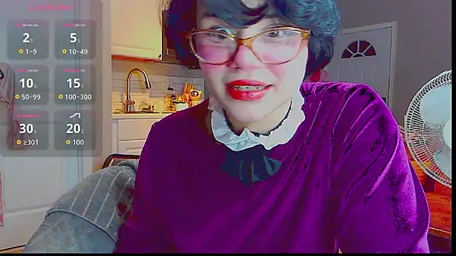 LunaMilav online show from October 4, 2:31 am